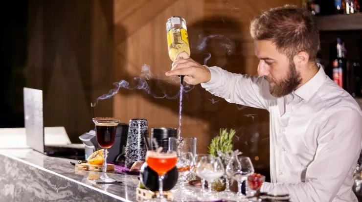 Food and beverage training solutions for Restaurants & Bars