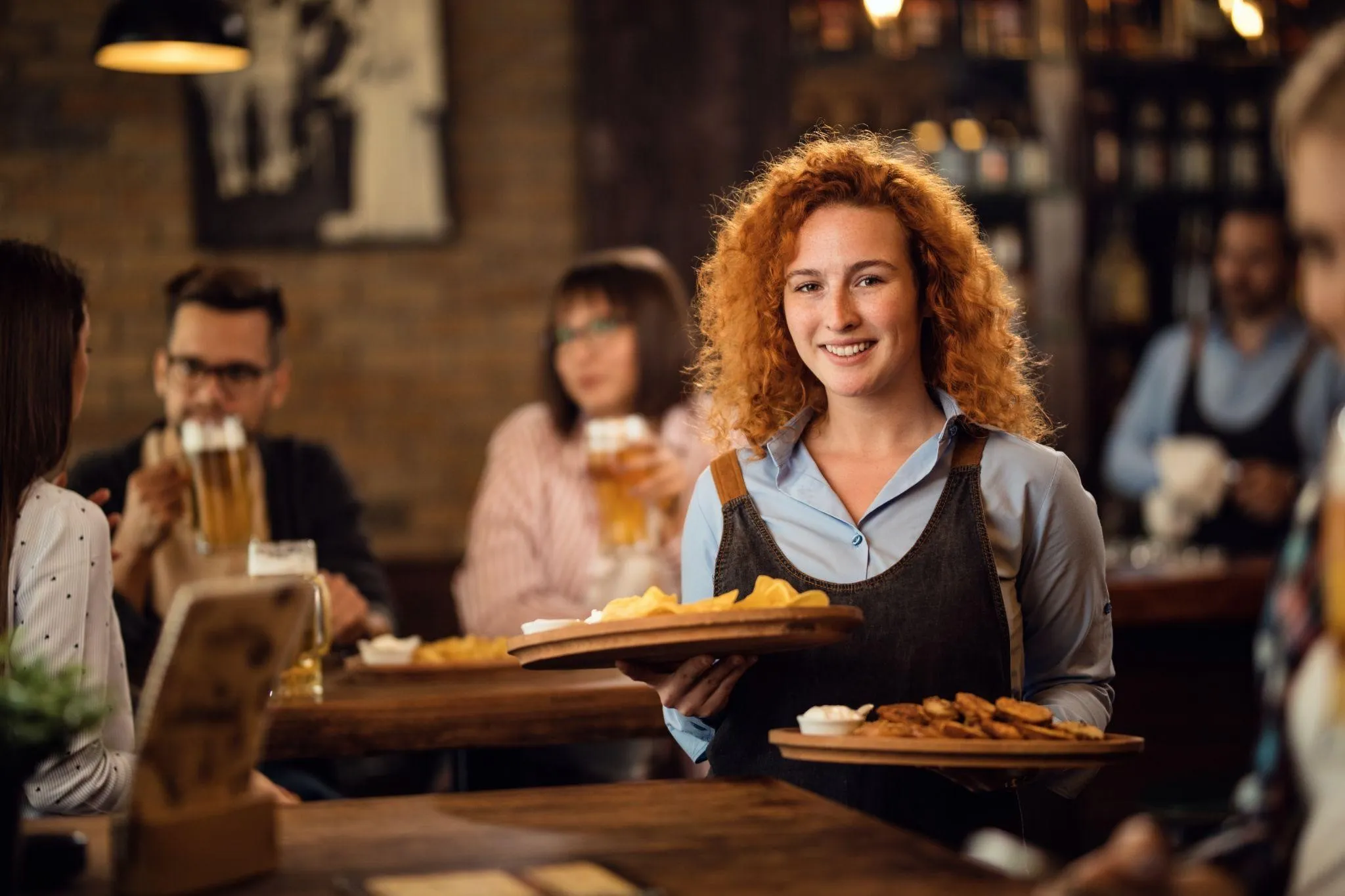 How to Train Restaurant Staff Effectively in 2025: 8 Proven Tips